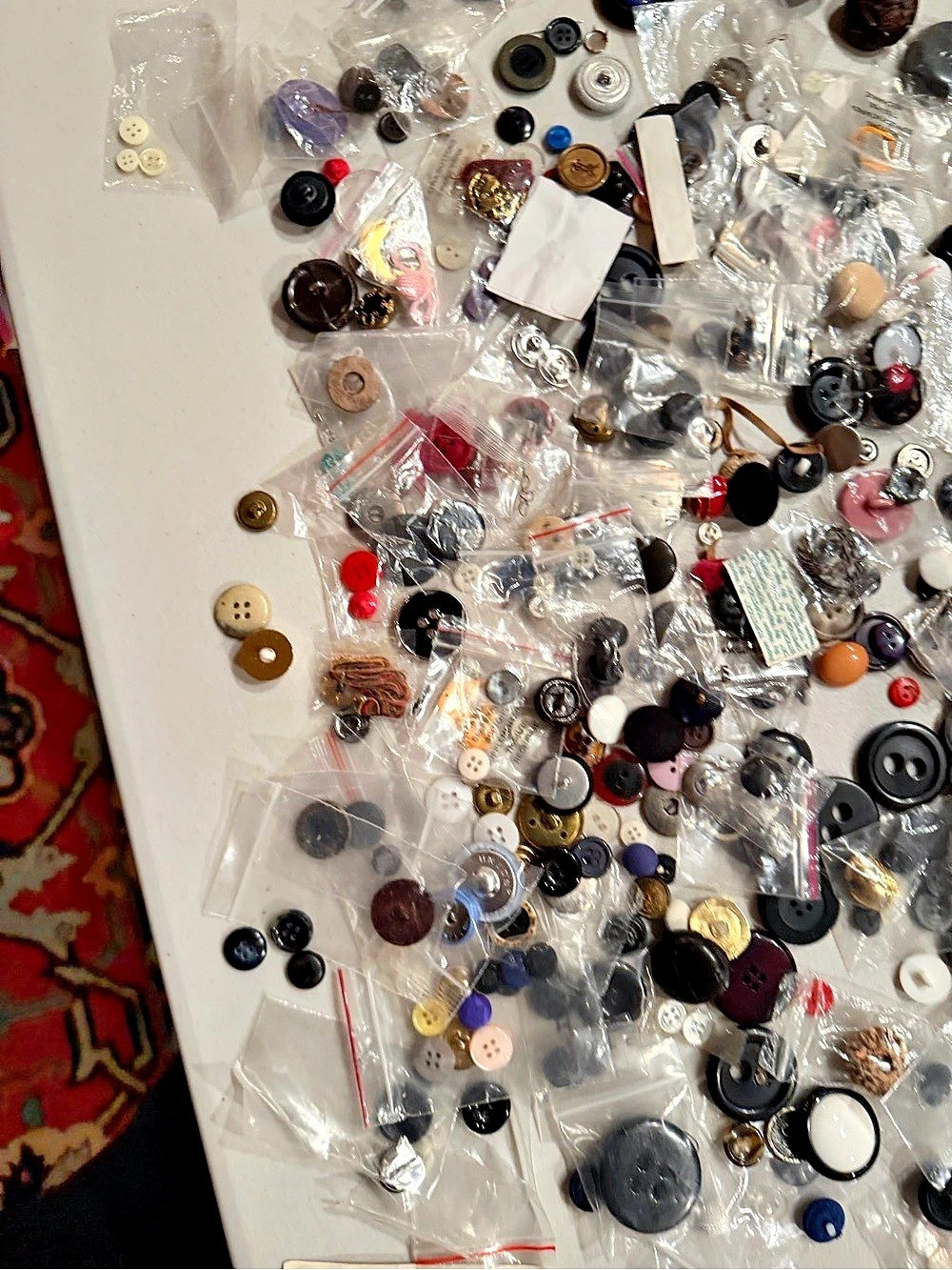 Assorted Buttons Craft Sewing Collection - Picture 7 of 7